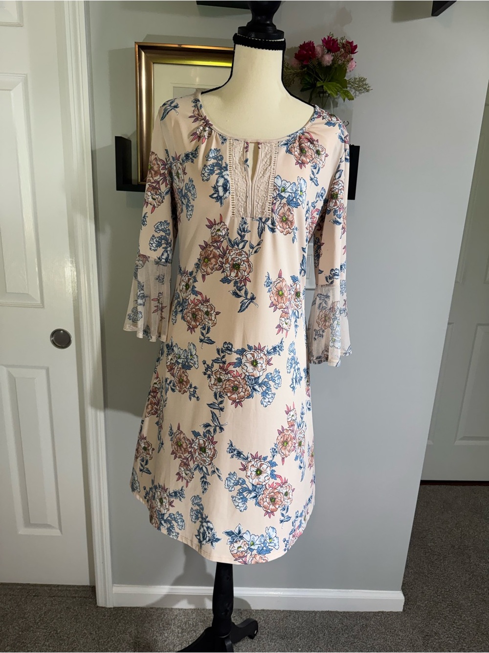 PerSeption Gardencore Concept Cream Floral Dress with Blue and Pink Blossoms